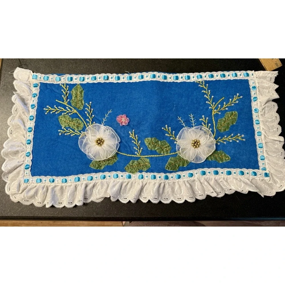 Vtg 3-Piece Bathroom Set Ribbon Embroidery Floral Ruffles Teal Blue Grannycore